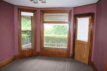 308centerstreet-frontparlor.jpg