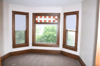 308centerstreet-masterbedroom.jpg